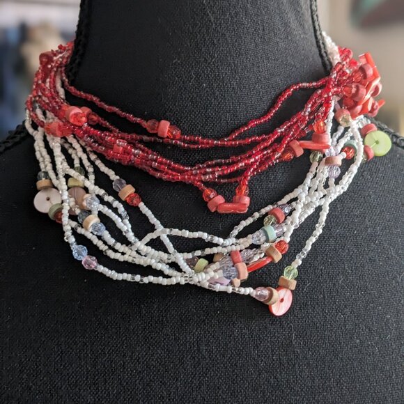 Two vintage beaded necklaces red and white tinny beads multi strand - Picture 4 of 7